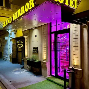 Grand Mirror Otel Bakü